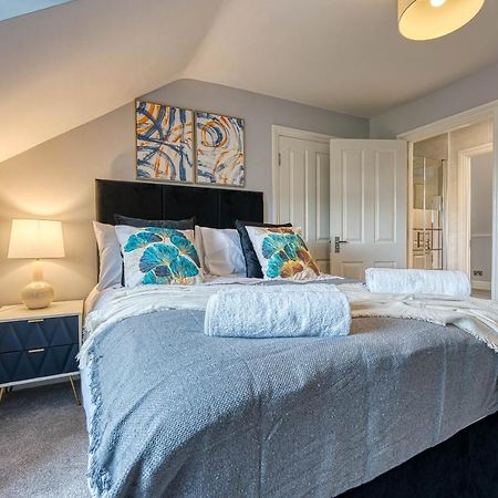 Spacious Nottingham Abode - Sleeps 16 Exterior photo